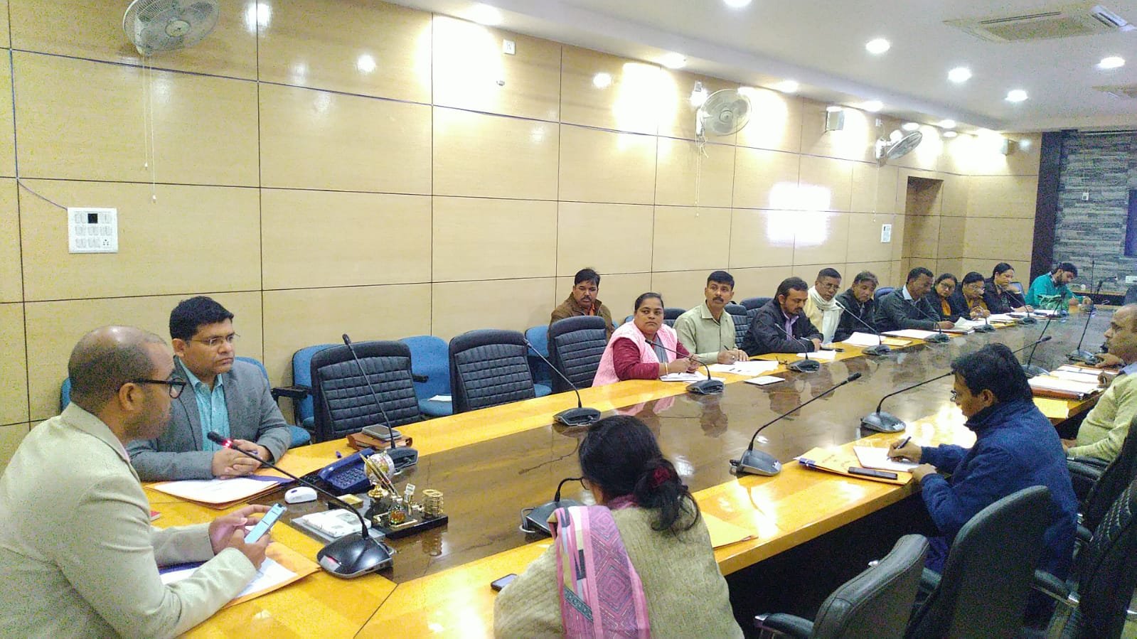 Dhanbad Deputy Commissioner reviewed the education and welfare department